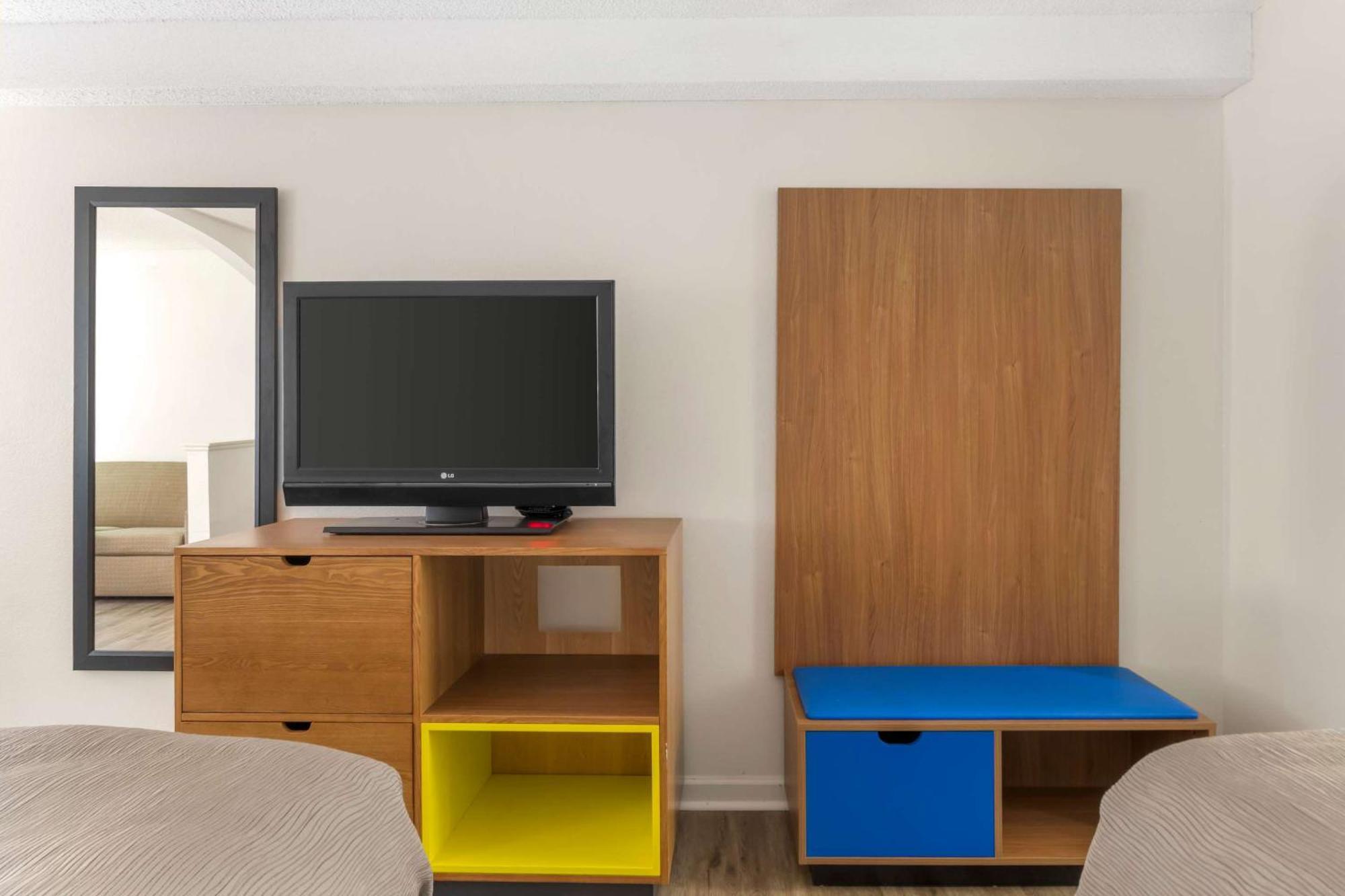 Quality Inn & Suites Decatur Priceville I-65 Esterno foto