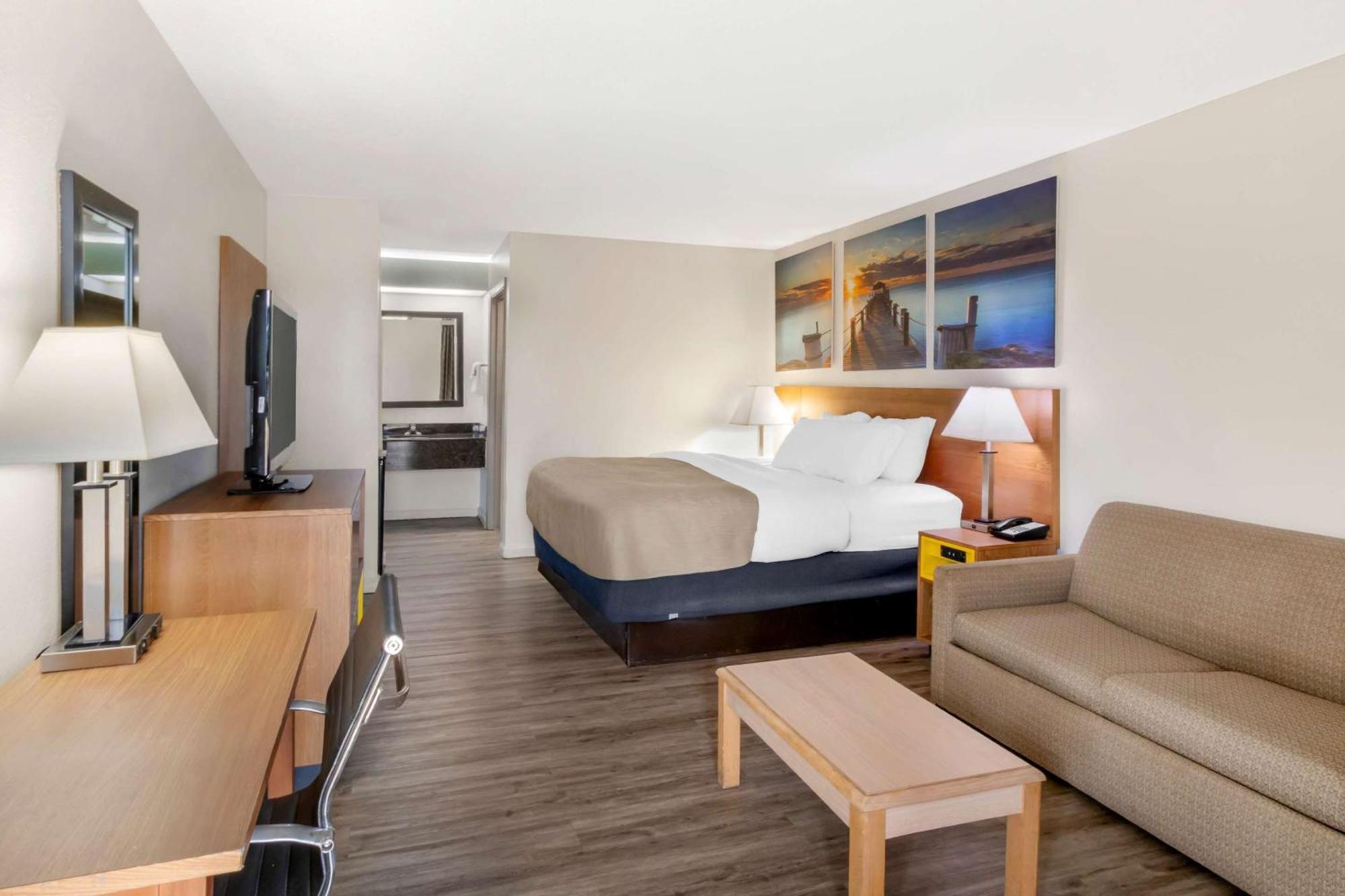 Quality Inn & Suites Decatur Priceville I-65 Esterno foto